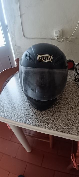 Capacete de mota AGV