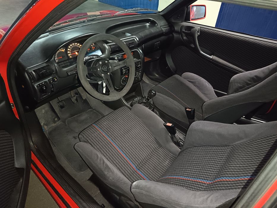 Opel Astra GSI 16v