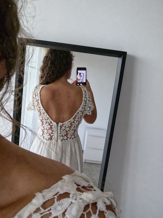 Vestido branco com renda