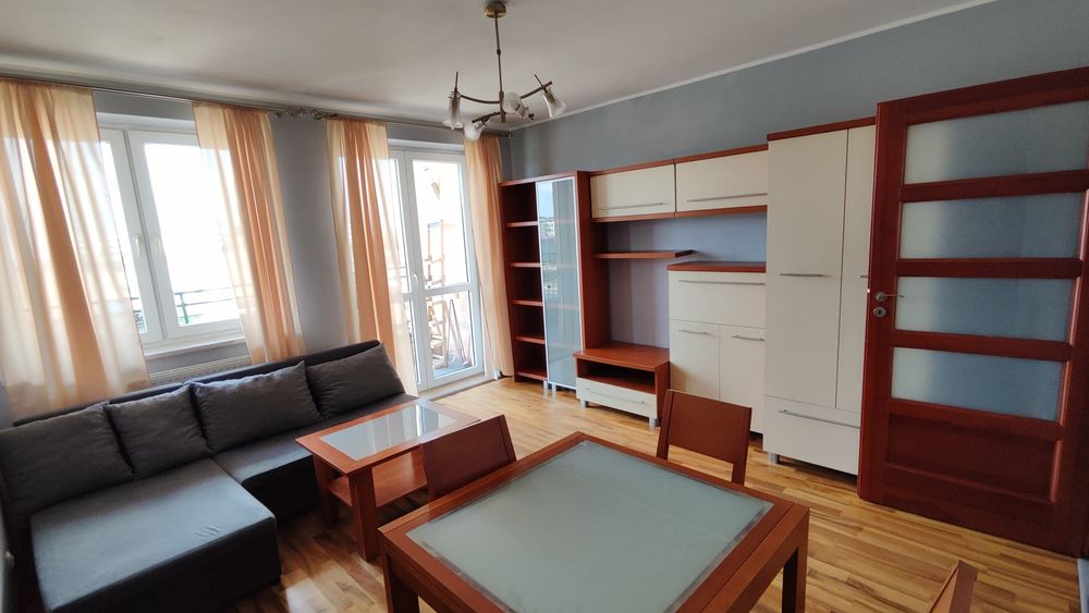Przestronne 3 pokojowe mieszkanie