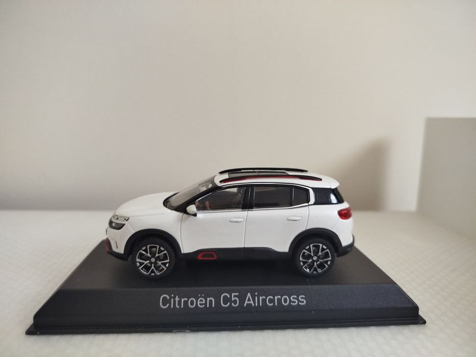 Miniatura Citroen C5 Aircross 1/43 Nova