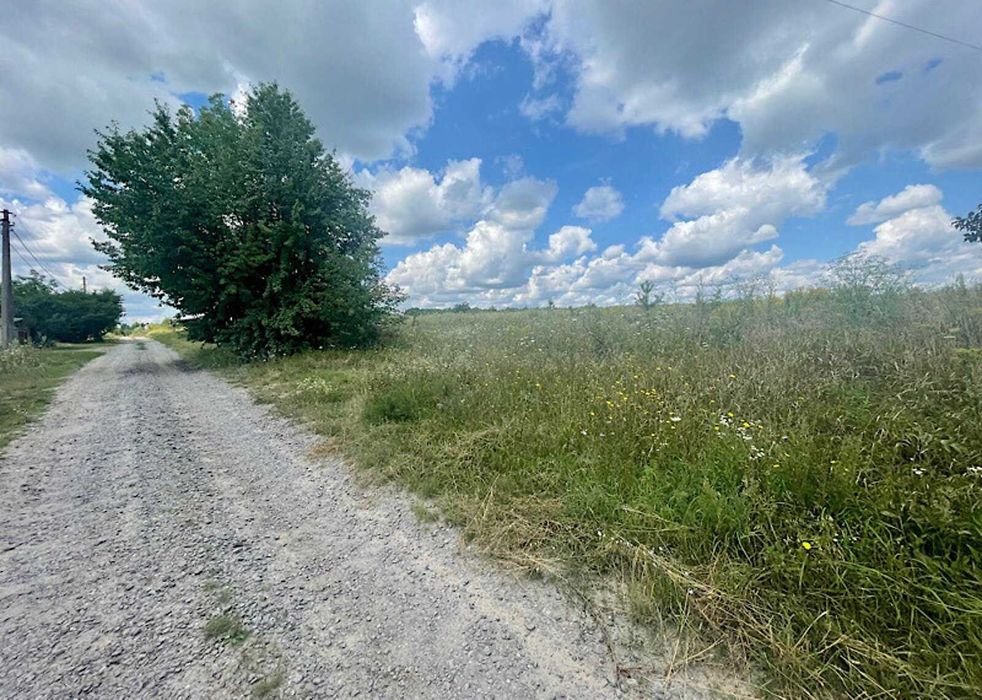 Ділянка в мальовничому с. Рівець