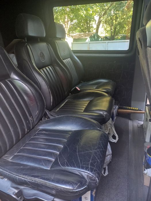 Mercedes Sprinter 313 CDI 8+1.