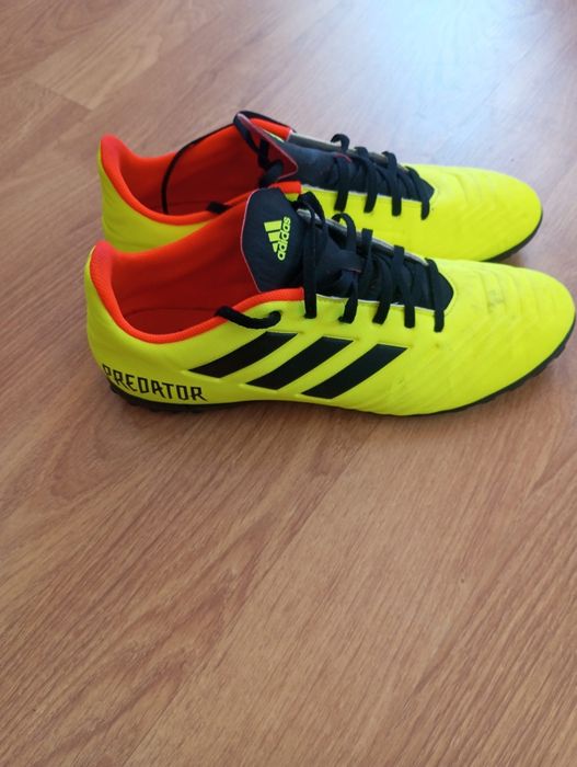 Chuteiras adidas