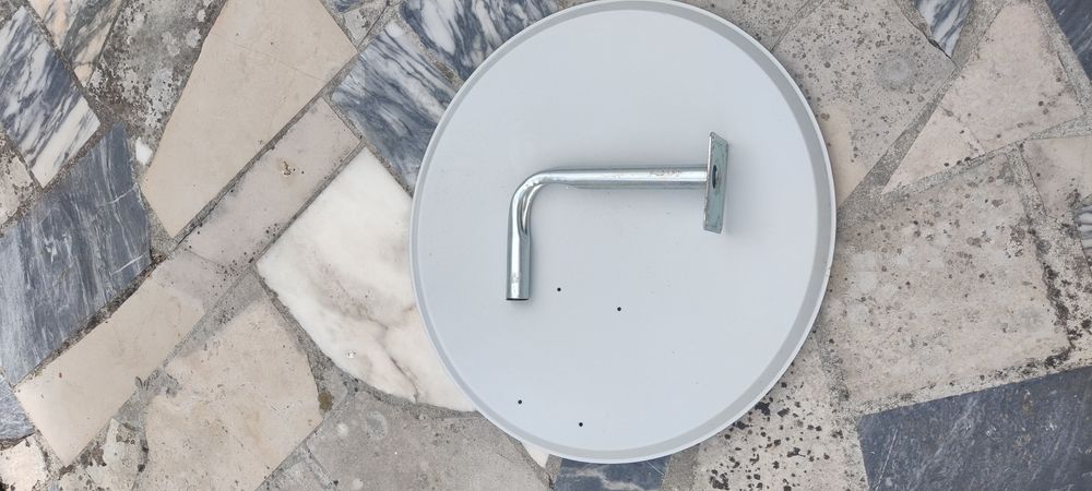 Vende-se antena parabólica
