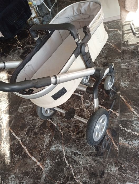 Wózek 2w1 JOOLZ spacerówka i gondola