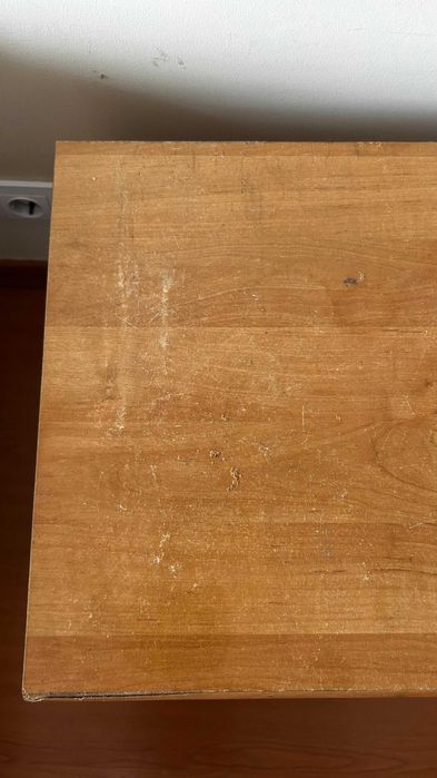 Mesa de Cabeceira com Gaveta – Madeira