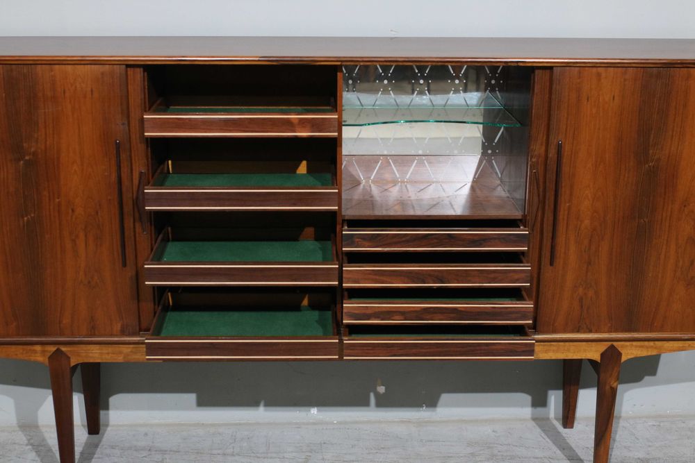 Aparador dinamarquês em pau santo | Design Nórdico