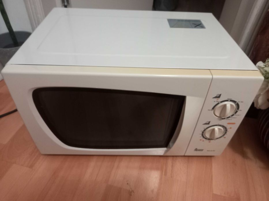 Microondas Teka, Olaias