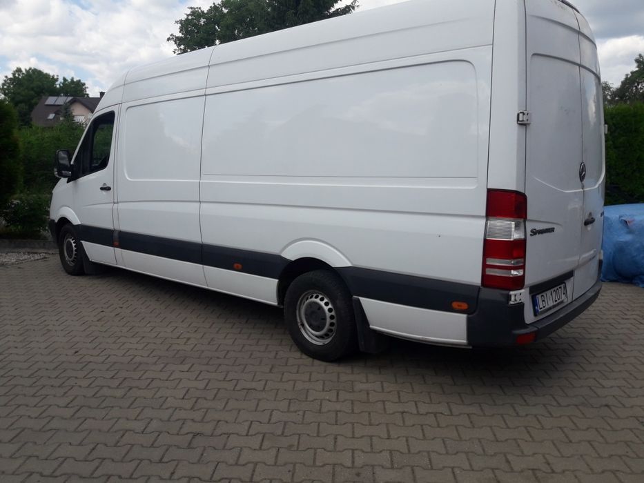 Przeprowadzki-Transport-Taxi-Bagażówka