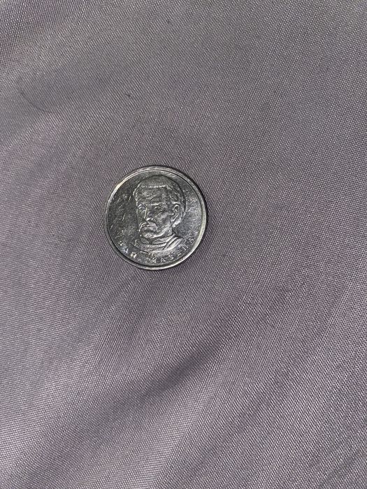 10 грвень брак