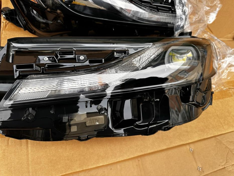 Фары фара Toyota camry 80 camry 2023 фара