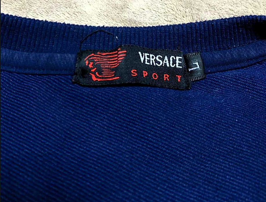 Jedyna Okazja Na Prestiżową Oryginalną Włoską Bluzę Marki „VERSACE”