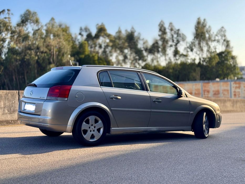 Vende-se Opel Signum 2.2 DTI, de 10/2003