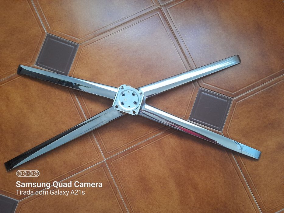 Base para TV - 10€