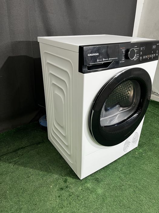 Сушильна машина Компресорна Grundig Gr7700