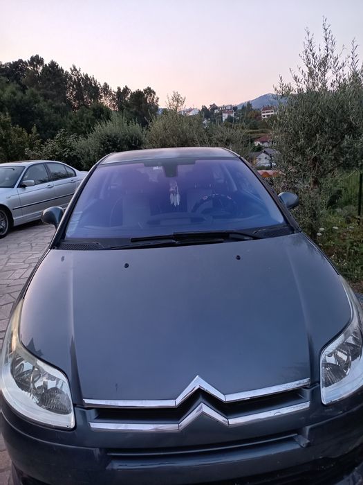Citroen C4 Coupé vendo ou troco