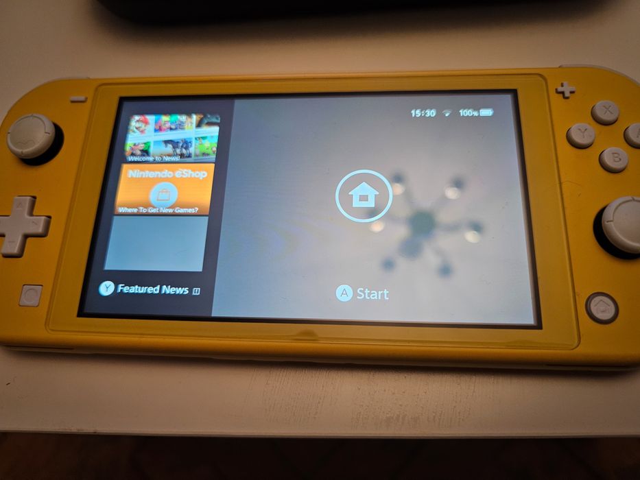 Nintendo Switch Lite Żółty + 256GB + gry + bogaty zestaw, idealny stan