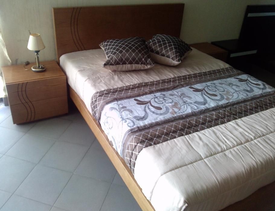 Mobília de Quarto- modelo SSS- c/ Colchão Ortop. e Estrado (Art. Novo)