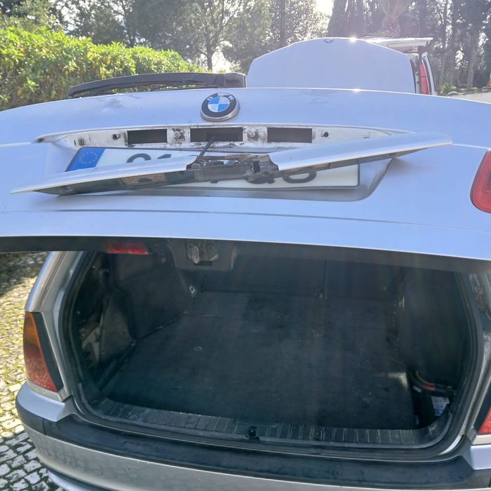 Bmw 320D pega traseira