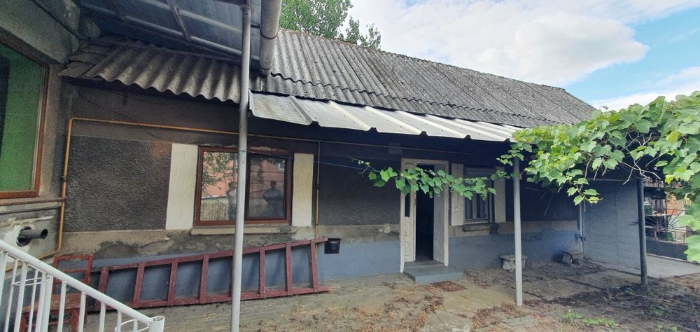 Терміново ! Всі комунікації, гарний стан
