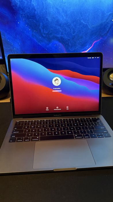 Macbook PRO A1708 28 cykli baterii!
