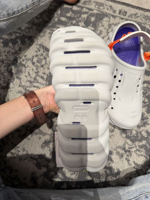 Продам Crocs Echo Clog