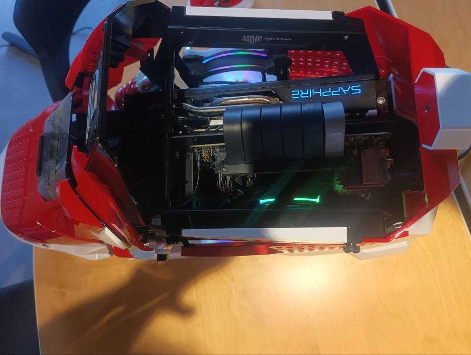 Unikalna Moderska Obudowa Cooler Master Sneaker X