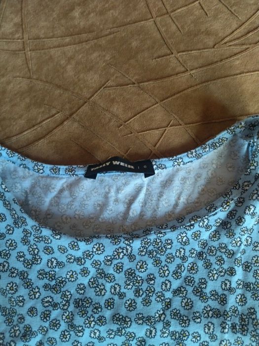 Блакитний жіночий топ