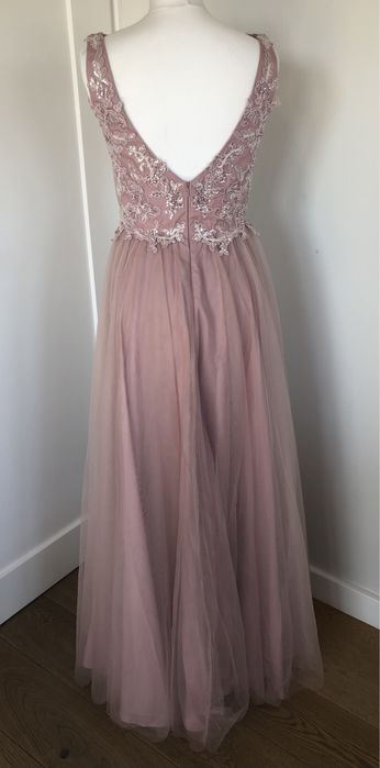 Suknia z tiulu Luxuar Limited