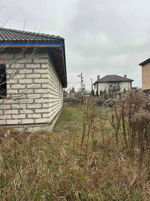 Будинок, де виростуть щасливі діти — в самому центрі Димера!