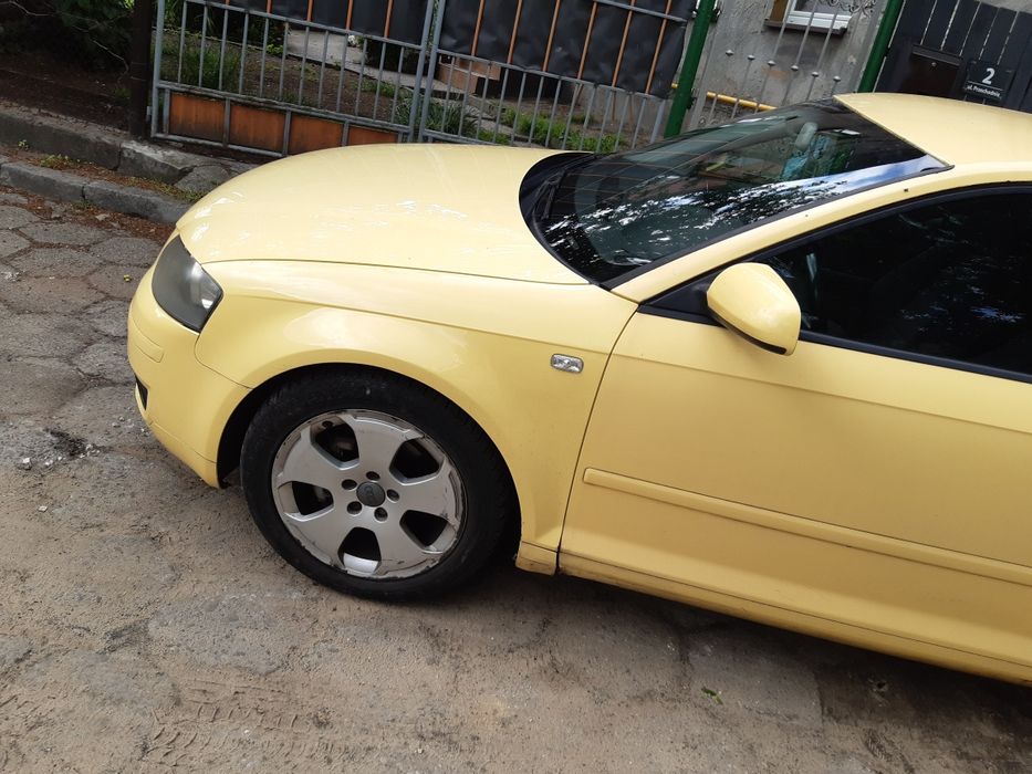 Audi a3 8p 2004 1.6 cena na dziś 2300 i zabierać