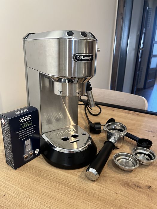 Ekspres DeLonghi