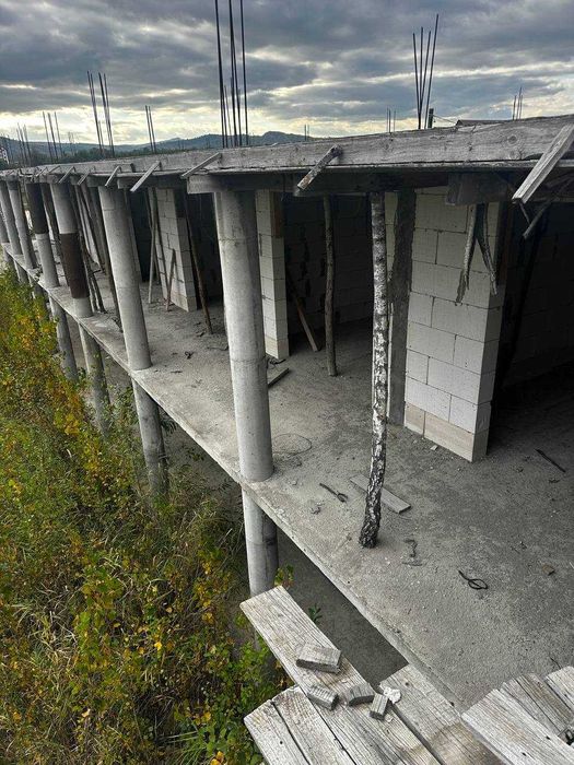 Продається база відпочинку в смт. Солотвино