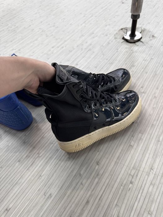 Nike лаковые ботинки , слипоны, кеды,кросовки