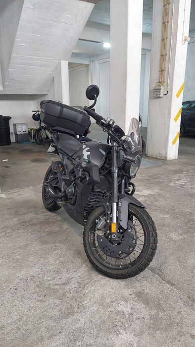 Zontes 125 GK Black (c/extras)