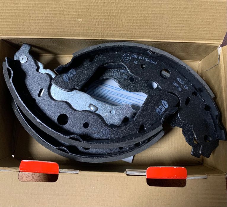 Колодки гальмівні