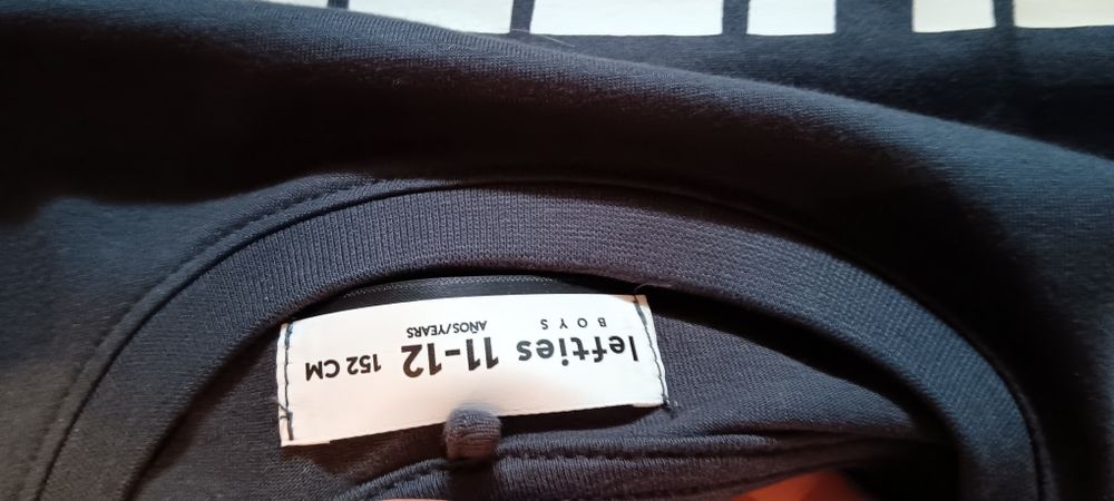 T-shirt rapaz 11-12 anos (nova)