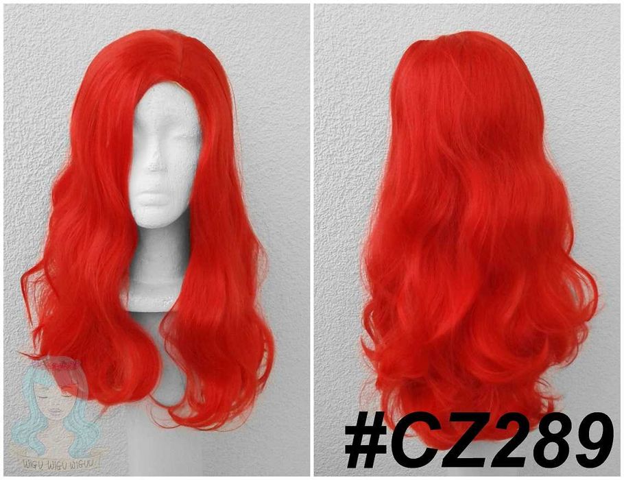 Czerwona długa peruka z przedziałkiem falowana bez grzywki cosplay wig