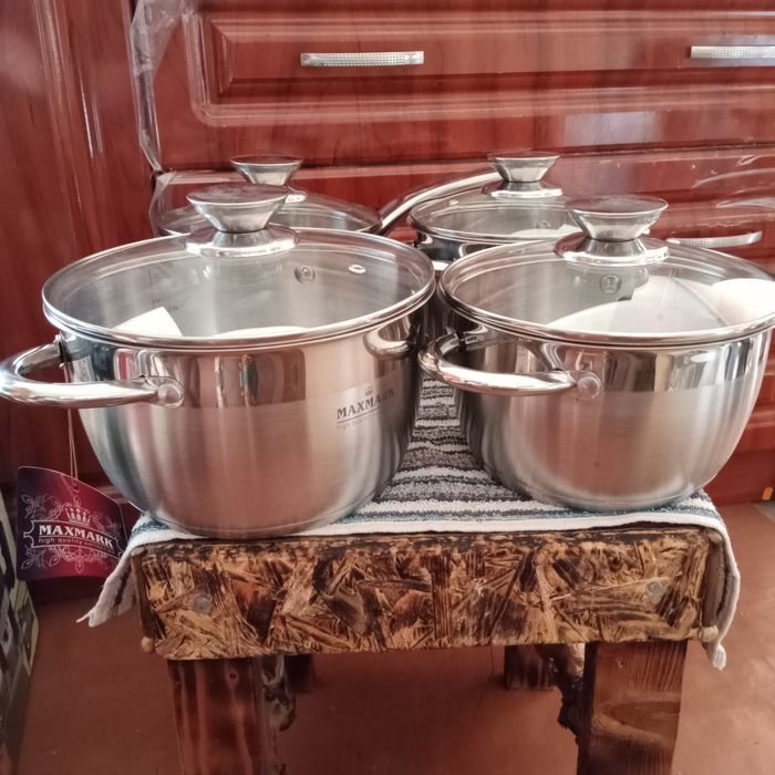 Продам набор кастрюль