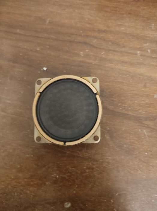 Динамик 0,5 гдш.