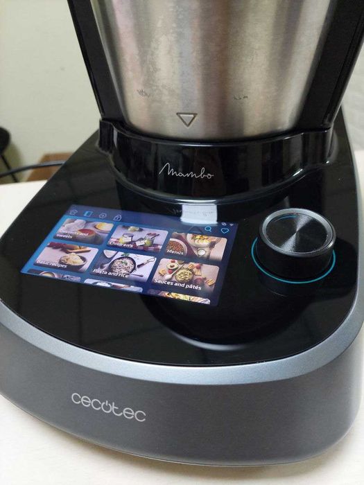 Кухонний комбайн 3,3 л 1600 Вт Mambo Touch Cecotec