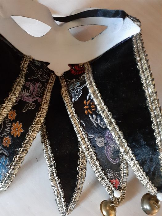 Маска з Венеції, оригінальна