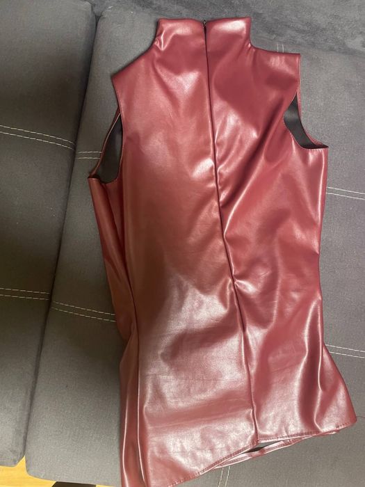 Шкіряний топ бордо