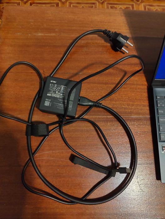 Ноутбук ASUS ZenBook 14 AMD Ryzen 7 5800H/RAM 16 ГБ/SSD 512 ГБ