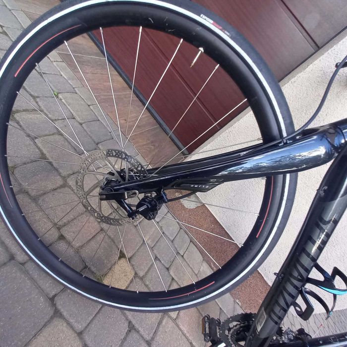 Rower szosowy Specialized Vita Carbon, koła 28 cali