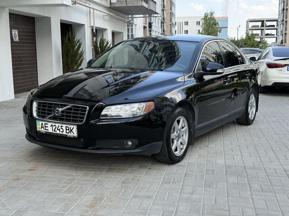 Продам Volvo S80 2007 2,5т