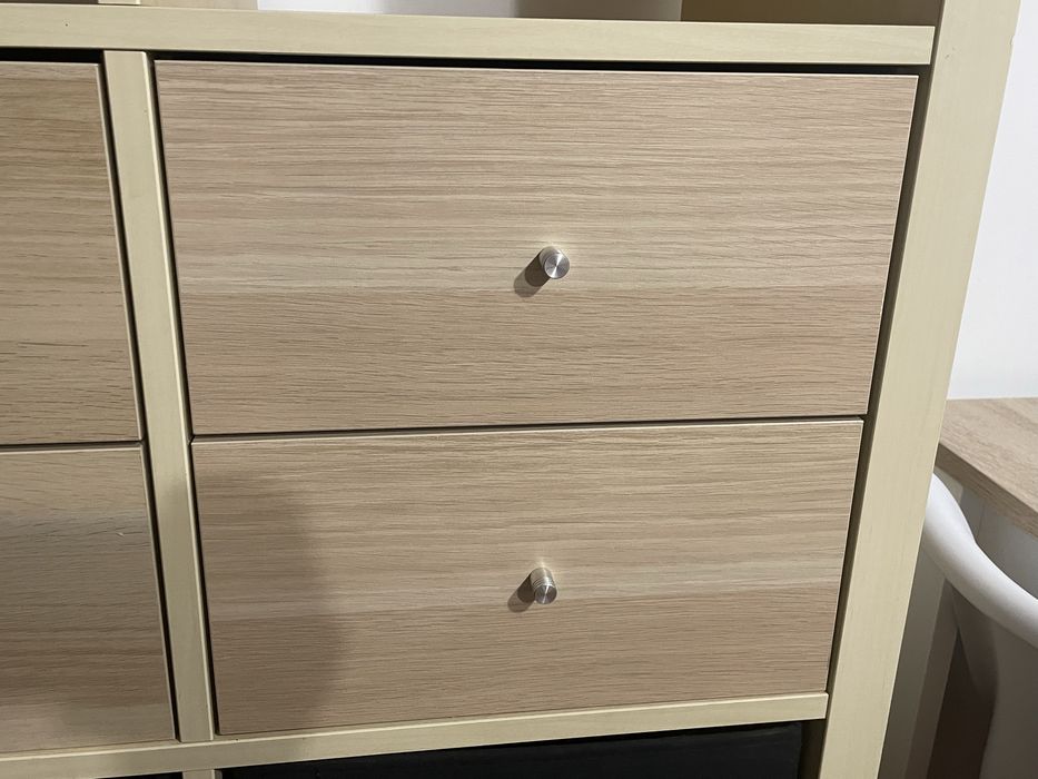 Móvel IKEA KALLAX 4x2 + acessórios incluídos