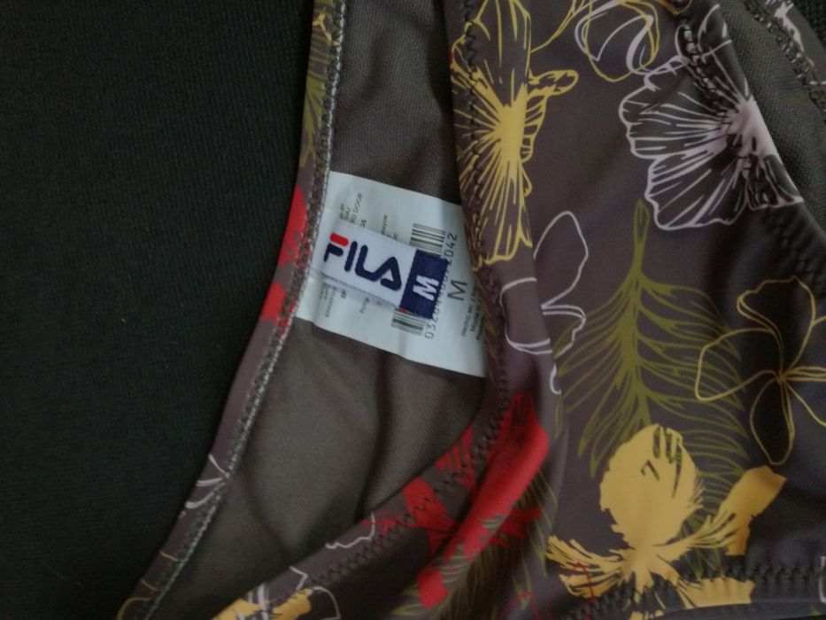 Cueca Bikini castanho e flores Fila M