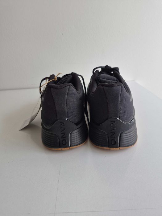 Ténis Reebok Nano X4 – Tamanho 42 – Novos